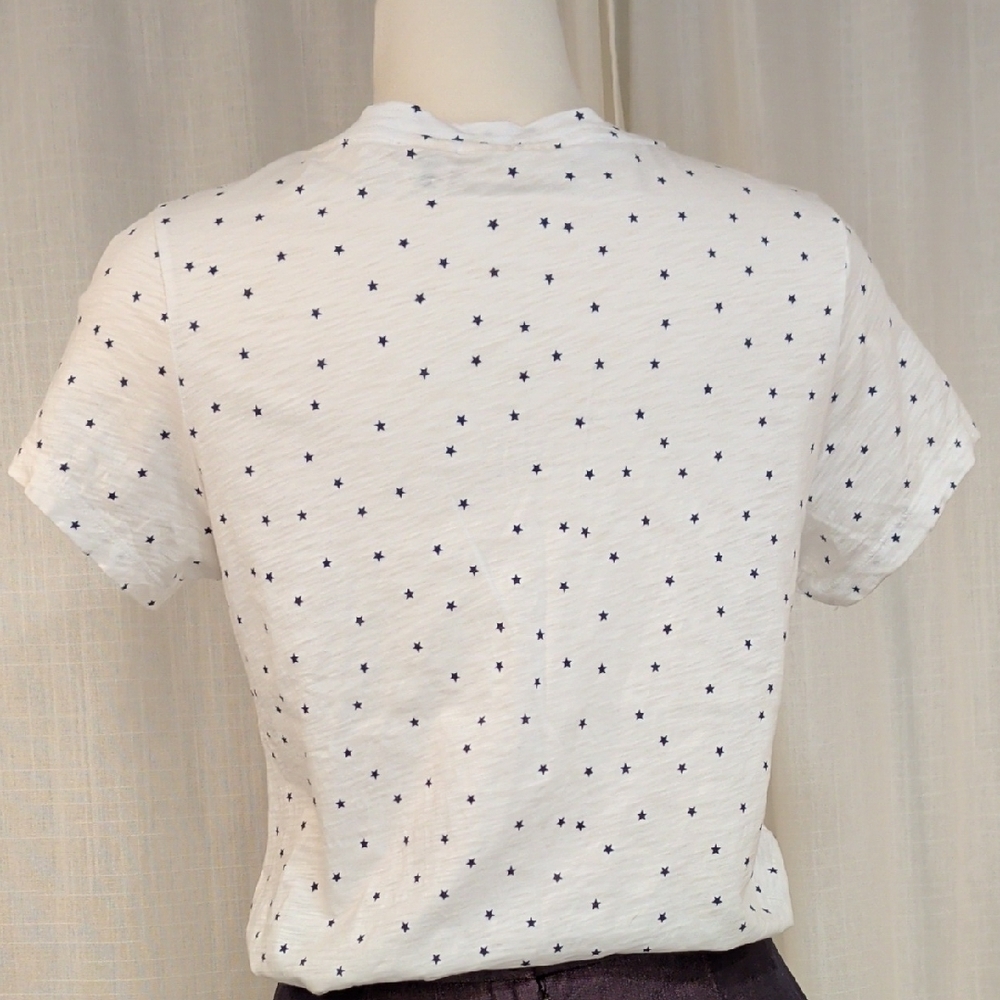 White Star Print V-Neck Women's Top - Picture 5 of 10